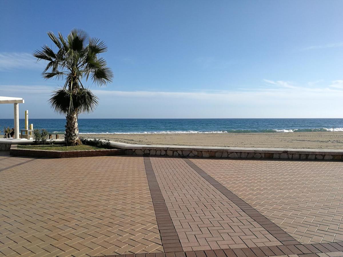 Gran Apartamento Para 6 Personas En Fuengirola Dış mekan fotoğraf